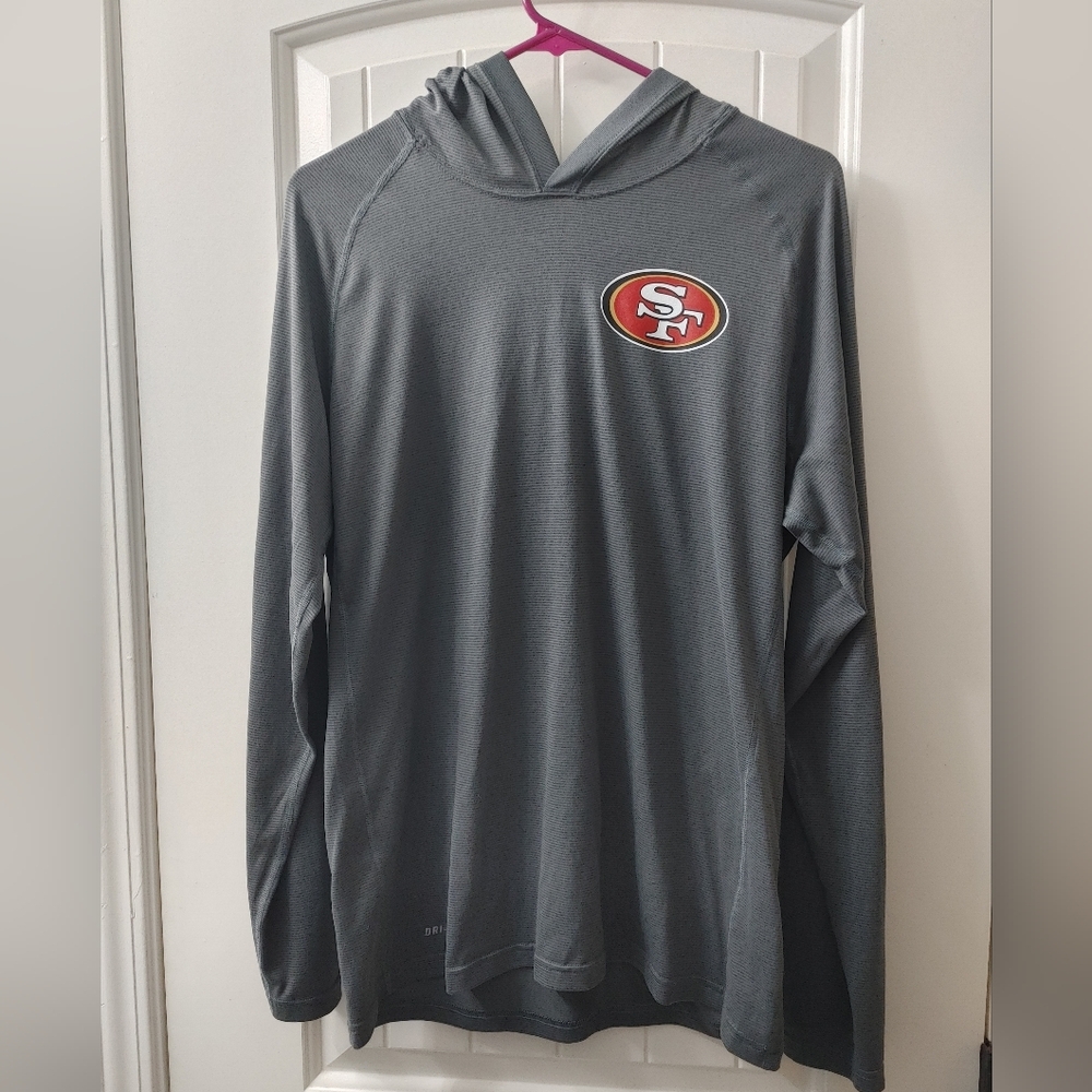 NWOT NIKE San Francisco 49ers Gray T-shirt Long Sleeve Hoodie